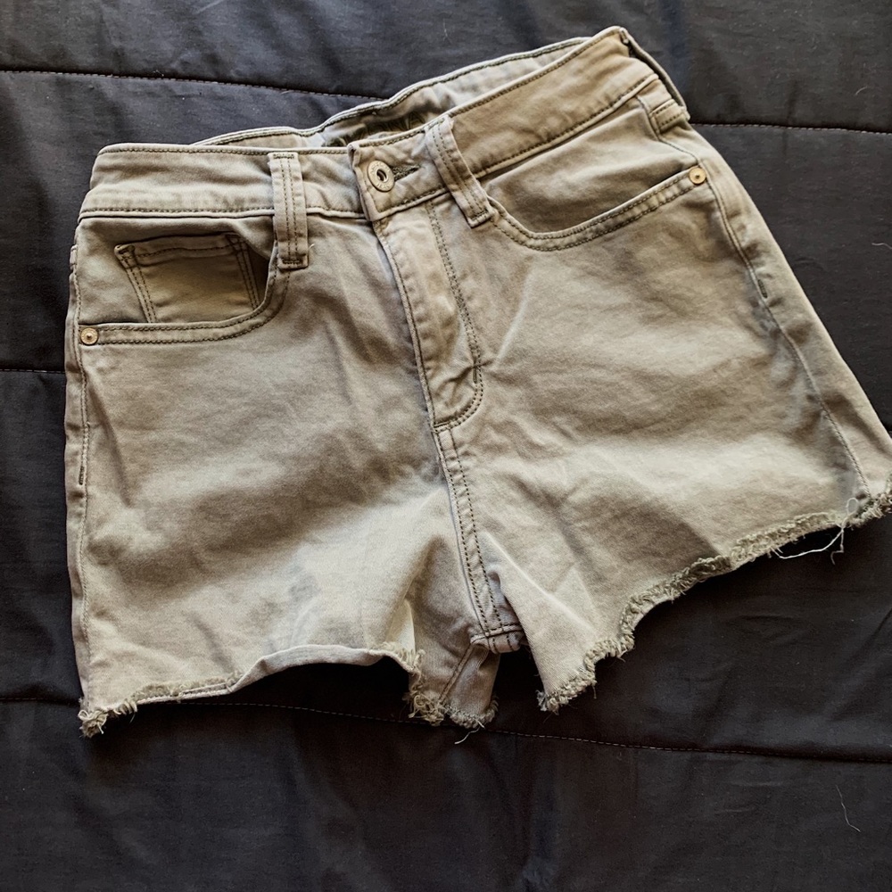 OLIVE DENIM SHORTS